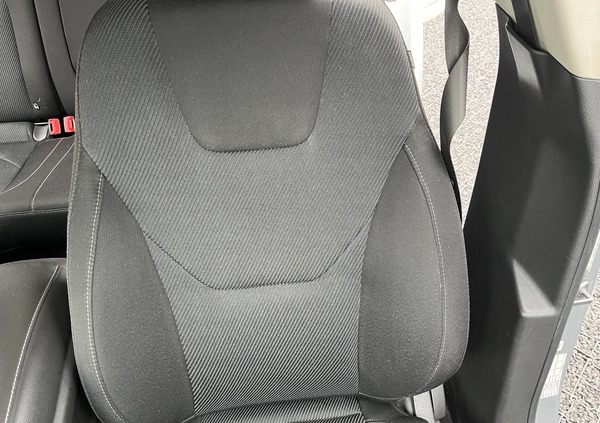 Ford Mondeo cena 56900 przebieg: 231000, rok produkcji 2016 z Poznań małe 79